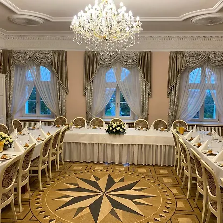Hotel Pałac Borynia