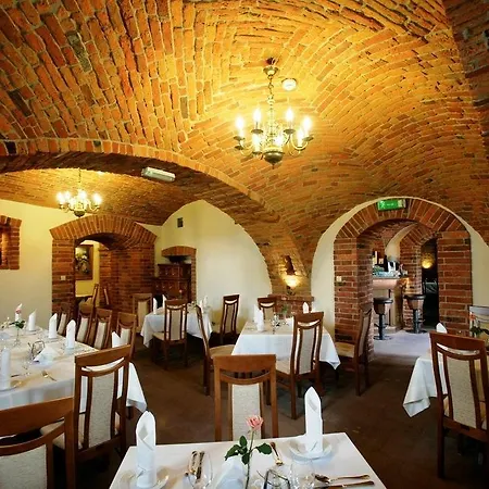 Отель Palac Borynia 3*