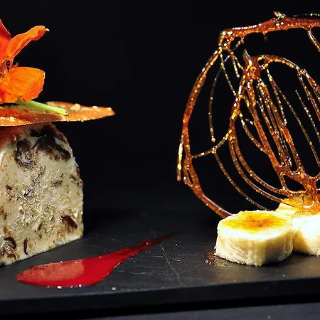 호텔 Palac Borynia 3*