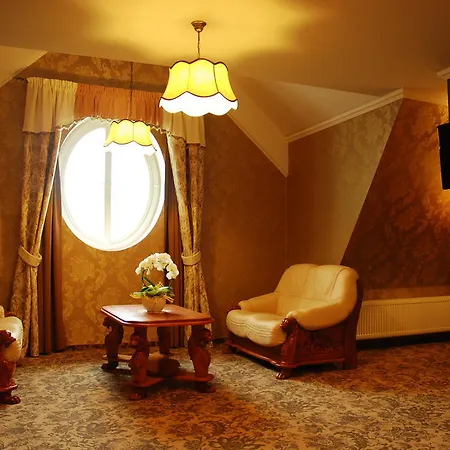 호텔 Palac Borynia 3*